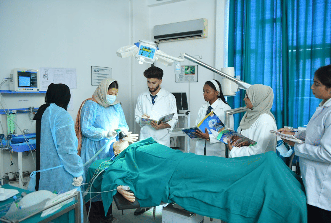 CGC University, Mohali Classrooms & Labs photo 10